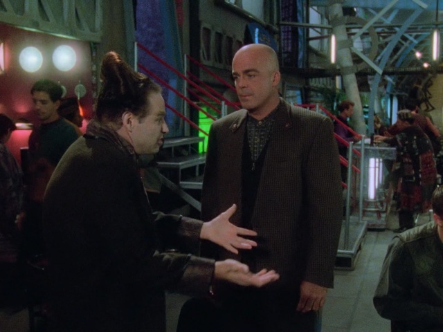 vir garibaldi Vir from Babylon 5 gesturing wildly